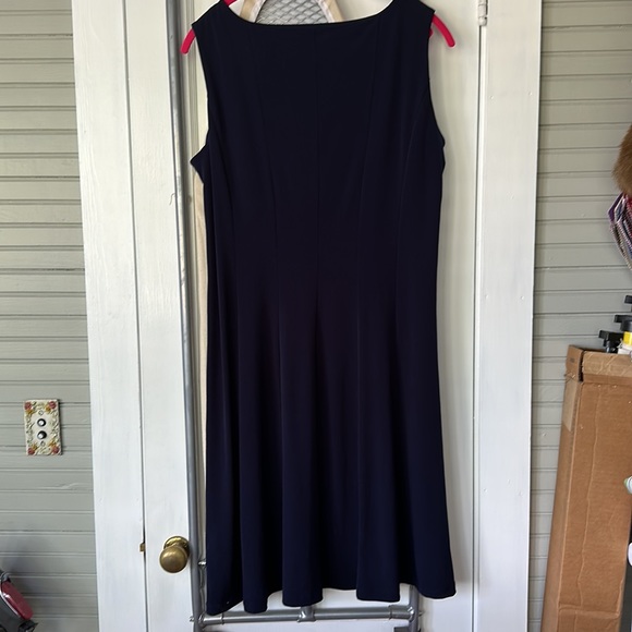 NWOT Susan Graver liquid knit navy dress - Picture 4 of 4
